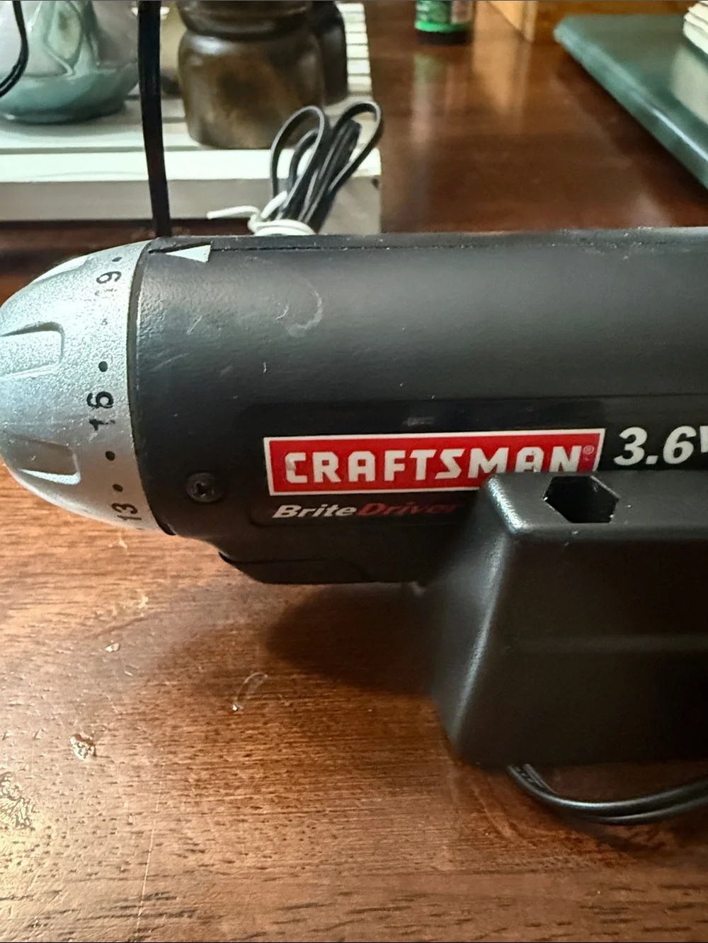 Craftsman 3.6V Cordless Mini Screwdriver in Black and Red